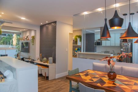 Apartamento à venda com 67m², 2 quartos e 1 vagaSala de Jantar