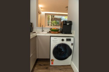 Apartamento à venda com 67m², 2 quartos e 1 vagaÁrea de Serviço