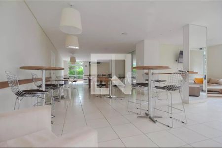 Apartamento à venda com 61m², 3 quartos e 1 vaga Apartamento à venda com 61m², 3 quartos e 1 vagaÁrea comum - Salão de festas