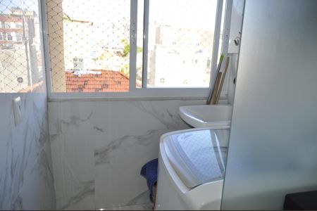 Apartamento à venda com 60m², 2 quartos e 1 vagaÁrea de Serviço