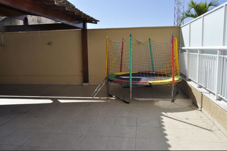 Apartamento à venda com 60m², 2 quartos e 1 vagaÁrea comum