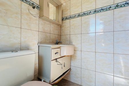 Casa à venda com 181m², 3 quartos e 2 vagas Casa à venda com 181m², 3 quartos e 2 vagasBanheiro da Suíte 2