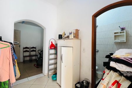 Casa à venda com 181m², 3 quartos e 2 vagas Casa à venda com 181m², 3 quartos e 2 vagasEdícula