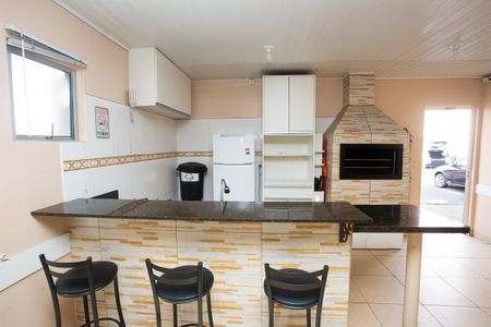 Apartamento à venda com 42m², 2 quartos e 1 vaga Apartamento à venda com 42m², 2 quartos e 1 vagaÁrea comum - Salão de festas