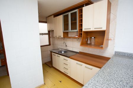 Apartamento à venda com 42m², 2 quartos e 1 vaga Apartamento à venda com 42m², 2 quartos e 1 vagaCozinha