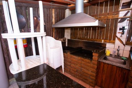 Apartamento à venda com 42m², 2 quartos e 1 vaga Apartamento à venda com 42m², 2 quartos e 1 vagaQuiosque