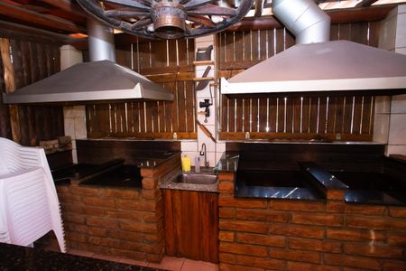 Apartamento à venda com 42m², 2 quartos e 1 vaga Apartamento à venda com 42m², 2 quartos e 1 vagaQuiosque