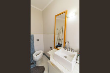 Casa à venda com 287m², 3 quartos e 2 vagas Casa à venda com 287m², 3 quartos e 2 vagasBanheiro Suíte