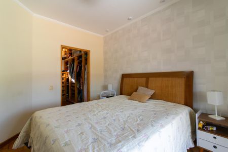 Casa à venda com 287m², 3 quartos e 2 vagas Casa à venda com 287m², 3 quartos e 2 vagasSuíte