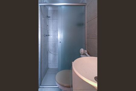 Apartamento à venda com 45m², 2 quartos e 1 vaga Apartamento à venda com 45m², 2 quartos e 1 vagaBanheiro