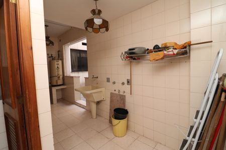 Apartamento à venda com 190m², 4 quartos e 2 vagasÁrea de Serviço