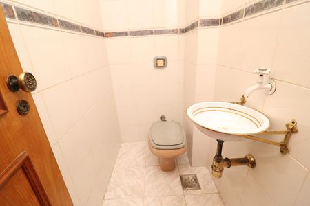 Apartamento à venda com 190m², 4 quartos e 2 vagasLavabo