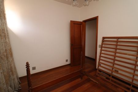 Apartamento à venda com 190m², 4 quartos e 2 vagasQuarto 2