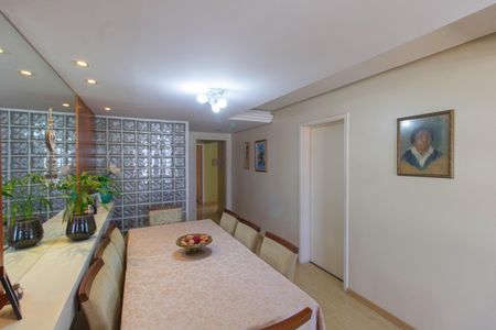 Apartamento à venda com 121m², 3 quartos e 1 vagaSala de Jantar