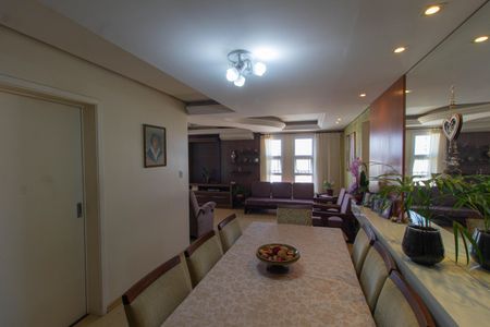 Apartamento à venda com 121m², 3 quartos e 1 vagaSala de Jantar