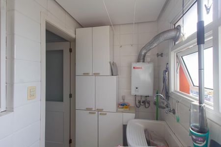 Apartamento à venda com 121m², 3 quartos e 1 vagaÁrea de Serviço