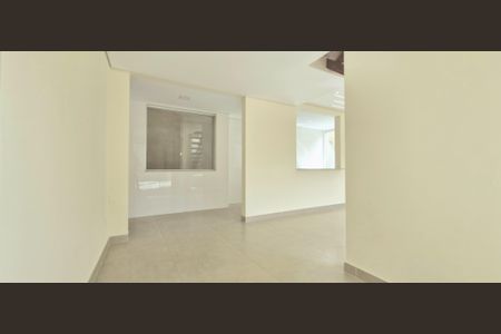 Casa à venda com 167m², 4 quartos e 1 vaga Casa à venda com 167m², 4 quartos e 1 vagaSala