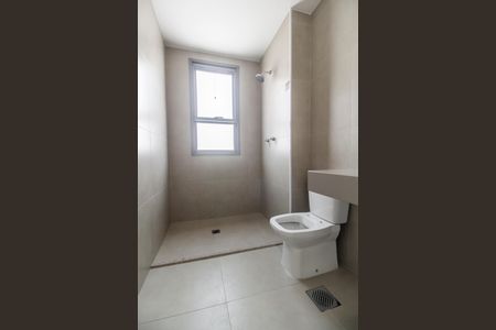 Casa de condomínio à venda com 415m², 4 quartos e 4 vagasBanheiro da Suíte 3