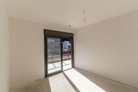 Casa de condomínio à venda com 415m², 4 quartos e 4 vagasSuíte 2