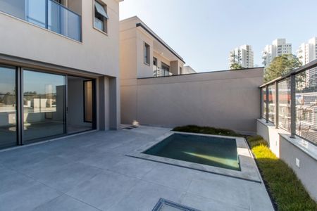 Casa de condomínio à venda com 415m², 4 quartos e 4 vagasPiscina