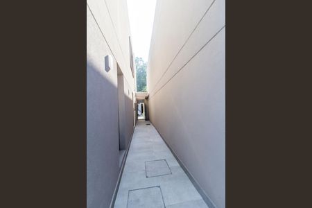 Casa de condomínio à venda com 415m², 4 quartos e 4 vagasCorredor