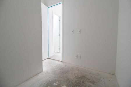 Casa de condomínio à venda com 415m², 4 quartos e 4 vagasQuarto de Serviço