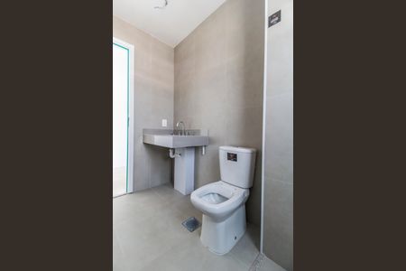 Casa de condomínio à venda com 415m², 4 quartos e 4 vagasBanheiro da Suíte 4