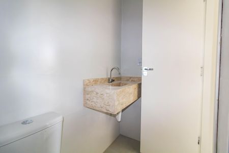 Apartamento à venda com 39m², 2 quartos e sem vaga Apartamento à venda com 39m², 2 quartos e sem vagaBanheiro
