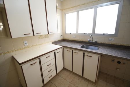 Apartamento à venda com 137m², 3 quartos e 2 vagasCozinha