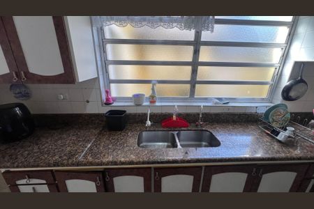 Casa à venda com 500m², 5 quartos e 8 vagas Casa à venda com 500m², 5 quartos e 8 vagasCozinha
