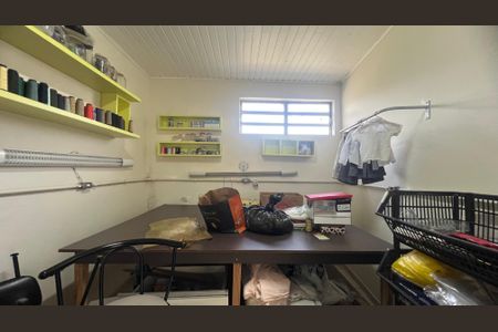 Casa à venda com 500m², 5 quartos e 8 vagas Casa à venda com 500m², 5 quartos e 8 vagasQuarto de Serviço