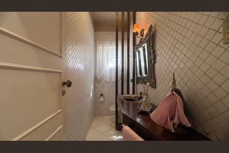 Casa à venda com 500m², 5 quartos e 8 vagas Casa à venda com 500m², 5 quartos e 8 vagasLavabo