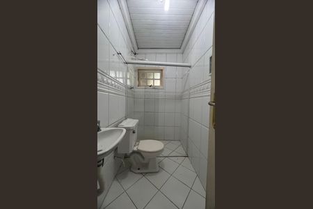 Casa à venda com 500m², 5 quartos e 8 vagas Casa à venda com 500m², 5 quartos e 8 vagasBanheiro da Suíte 1