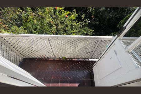 Casa à venda com 500m², 5 quartos e 8 vagas Casa à venda com 500m², 5 quartos e 8 vagasSacada Suíte 4