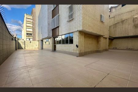 Apartamento à venda com 138m², 4 quartos e 2 vagasÁrea comum