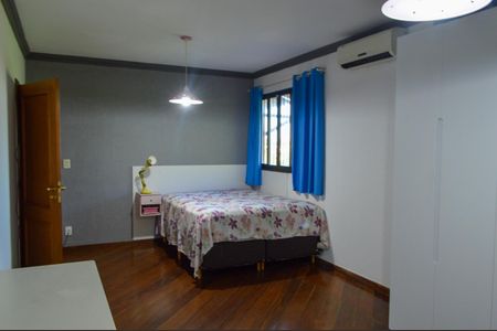 Casa de condomínio para alugar com 600m², 4 quartos e 2 vagasSuíte 1