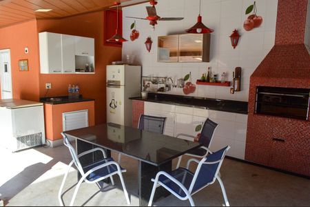 Casa de condomínio para alugar com 600m², 4 quartos e 2 vagasÁrea Gourmet