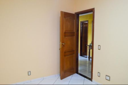 Casa de condomínio para alugar com 600m², 4 quartos e 2 vagasQuarto 1
