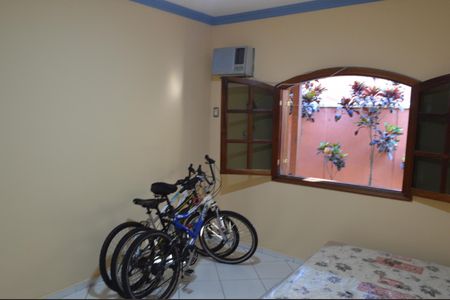 Casa de condomínio para alugar com 600m², 4 quartos e 2 vagasQuarto 1