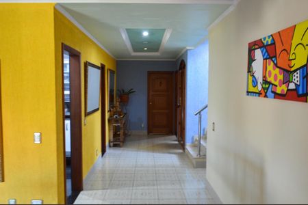 Casa de condomínio para alugar com 600m², 4 quartos e 2 vagasSala 1