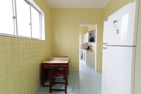 Casa à venda com 151m², 3 quartos e 2 vagas Casa à venda com 151m², 3 quartos e 2 vagasCopa