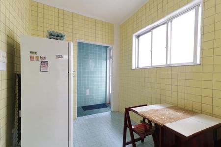 Casa à venda com 151m², 3 quartos e 2 vagas Casa à venda com 151m², 3 quartos e 2 vagasCopa