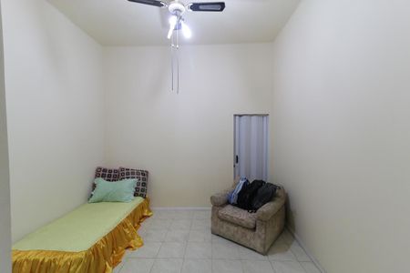 Casa à venda com 151m², 3 quartos e 2 vagas Casa à venda com 151m², 3 quartos e 2 vagasQuarto 2 - Suíte