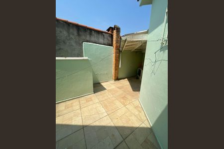 Casa à venda com 254m², 4 quartos e 2 vagas Casa à venda com 254m², 4 quartos e 2 vagasÁrea Externa