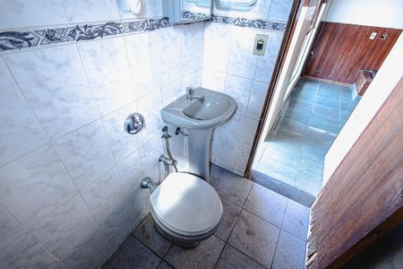 Apartamento à venda com 120m², 4 quartos e 1 vagaBanheiro de Serviço