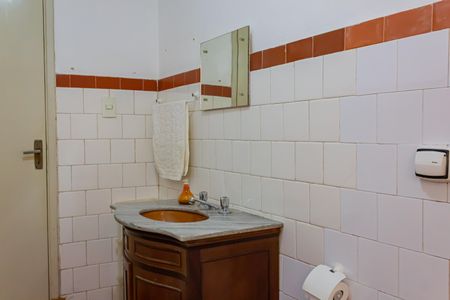 Apartamento à venda com 75m², 2 quartos e sem vaga Apartamento à venda com 75m², 2 quartos e sem vagaBanheiro
