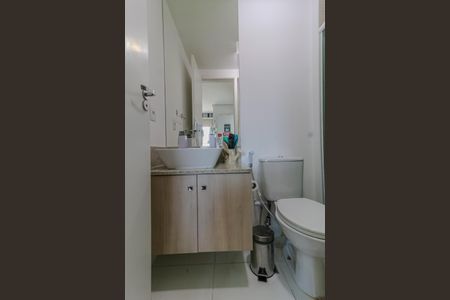 Apartamento à venda com 116m², 3 quartos e 1 vaga Apartamento à venda com 116m², 3 quartos e 1 vagaBanheiro da Suíte 2