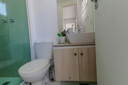 Apartamento à venda com 116m², 3 quartos e 1 vaga Apartamento à venda com 116m², 3 quartos e 1 vagaBanheiro da Suíte 3