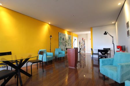 Studio à venda com 38m², 1 quarto e 1 vagaHall Social