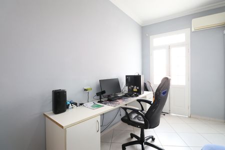 Apartamento à venda com 240m², 3 quartos e sem vagaQuarto 1